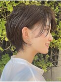 くびれショート×オリーブカラー×シークレットハイライト
