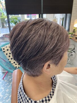 ムック 葛西(MUCCU) ラベンダーアッシュの白髪ぼかし