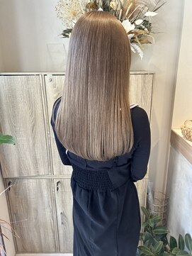 ミリィ 四日市(mily) ミルクティーベージュ◎