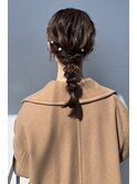 ミディアムでも可愛い編みおろしヘアアレンジ