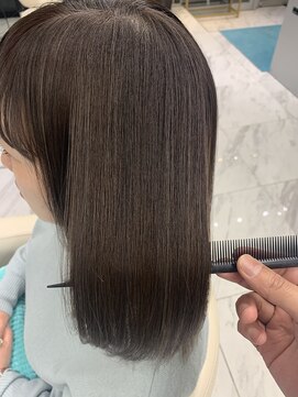 リーホリエ(Lee Horie) おしゃれ白髪染め&髪質改善