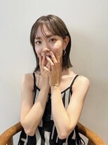 ロマリア(Lomalia)&nbsp;【Lomalia表参道】切りっぱなしボブ/グレージュ/シアーカラー