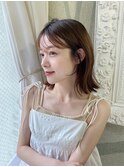 レイヤーセミディ外ハネワンカールブラウンカラー