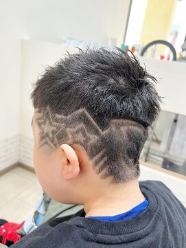 デザイニングヘアードゥ(designing hair Deux) キッズダブルスターバリアート