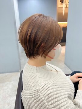 ドロシー 郡山桑野店(Dorothy) ミニウルフチェリーブラウンホワイトグレージュフェザーパーマ