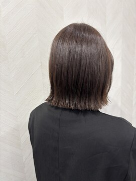 トイロ(toiro) アッシュブラウン