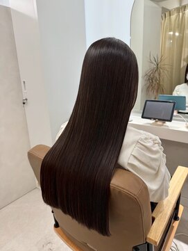 スラッシュ(SLASH) 髪質改善／オーガニックカラー／艶髪