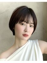 アフロート ルヴア(AFLOAT RUVUA)&nbsp;【岩田莉奈】ナチュラルレイヤーショートでひし形シルエット新宿