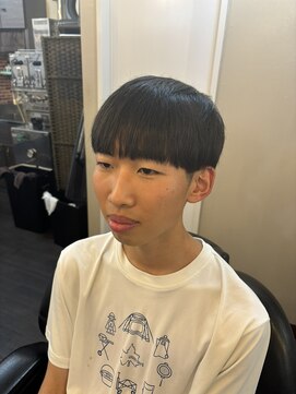 ラムール ナチュラルツーブロマッシュ