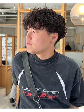 フェリアファム 北千里(FERIA fam) 束感シャドウパーマ