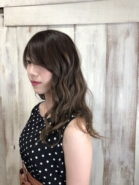 アンフィドットドゥルドゥ(AnFye.dueldo) 【AnFye.dueldo】3Dカラー×カーキベージュ×ハイライト×巻き髪