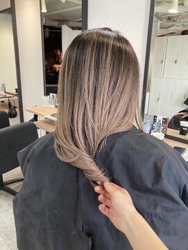 ラフ 難波店(LAFF) #黒髪#ボブルフ#ネビージュ#小顔#ワンレン