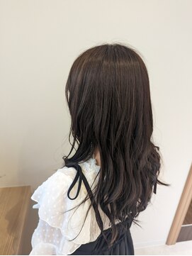 ラ ブランシュ 大宮(La Blanche) グレージュ/透け感カラー/内巻き/ロング/柔らかい雰囲気