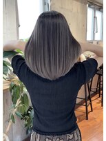 サイン 表参道(SIGN)&nbsp;レイヤーカットバレイヤージュカラーケアブリーチ