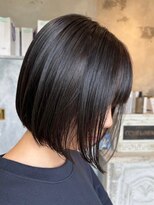 ニュイ(NUIT)&nbsp;大人マッシュショート丸みショート黒髪ショートベリーショート