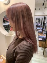 ジップ 緑店(zip)&nbsp;ミルクティーピンクカラー × 20代韓ドル風ヘア