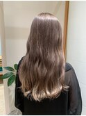 Say.ロングレイヤーホワイトグレージュミニウルフお団子ヘア