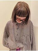 ★白髪ぼかしアンブレラカラー切りっぱなしボブオン眉前髪銀座
