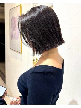 ビューシンサイバシ(VIEW SHINSAIBASHI) "可愛くならない、大人タイトボブ"10代20代30代