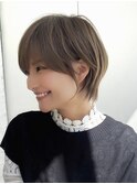 刈り上げショート 韓国風巻き 小顔ショート