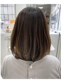内巻きボブ[暗めカラー/グランマッシュ/デザインカラー]