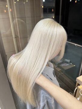 ヴァイス 新宿店(VAICE) White blond
