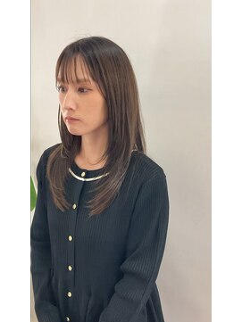 ヘアーアンドメイクアップモパ ロングヘア