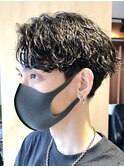 天文館波巻きスパイラルパーマ緩めツイストスパイラルパーマ眉毛