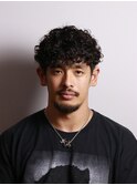 スペインカール　フェード　海外風　メンズパーマ　