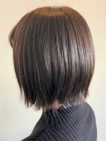 アークスヘアー&nbsp;透明感ベージュカラー×大人かわいい前下がりショート