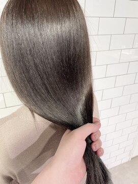 ブルー(BLUE) 《Blue》#ツヤストレート#大人カラー#フォギーベージュ