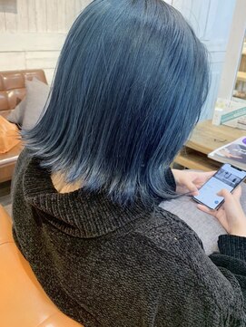 アクトゥス(AEQUITAS) ケアブリーチ×ブルー