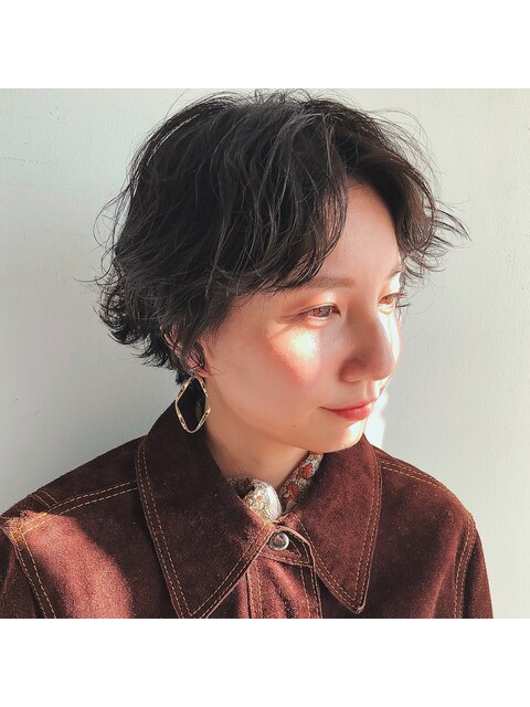 ショートヘアワンカールパーマ