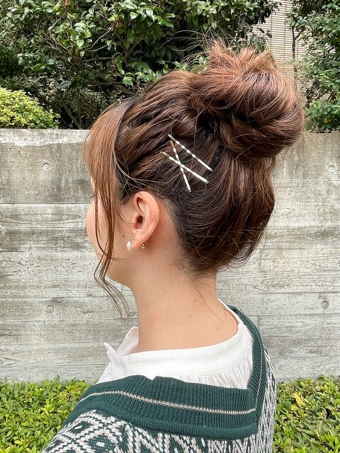 ゆるふわお団子ヘアアレンジスタイル