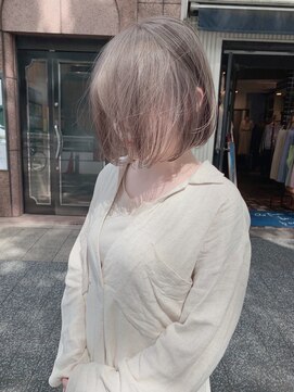 ペレ 渋谷(PELE) R34_ホワイトミルクティーグレージュ ブリーチ2回～