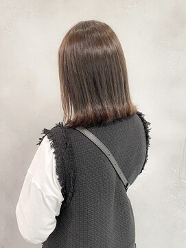 ハルキ ミナト ジャパン オオサカ(HARUKI MINATO japan OSAKA) ダークブラウン外ハネボブ 20代30代40代ヘア 小顔 大阪ボブ 梅田