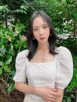 エレン 池袋(ElEn.)&nbsp;似合わせ小顔カット×くびれ外ハネミディ　韓国ヘア　髪質改善