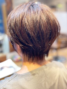 カミビトグロウ(kamibito glow) 20代30代40代ナチュラルハイライト立体感アッシュベージュ