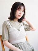 ミディアムヘア/斜めバング/グレージュカラー/新宿駅