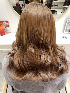 ラビス クローバー(Lovis clover) ミルクティーベージュ