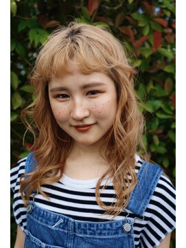 ヘアー ミュゼ 大西店(HAIR Musee) コテ巻きアレンジ