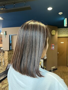 エヌティ ヘア ガレージ(nt.hair garage) ピンクベージュ×ハイライト