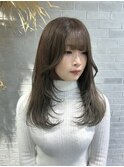 ブリーチなしオリーブカラー/レイヤーカット