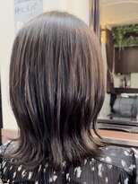 コークハットヘアーズ(Coke Hat Hairs)&nbsp;肩下レイヤーカット