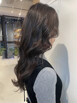 シダ(sida SAIIN)&nbsp;20代30代ロングヘア濁色カラー