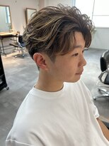 シーフ 千葉(Cyf)&nbsp;スペインカール/フェード/外国人風ハイライト/千葉駅/森茂樹