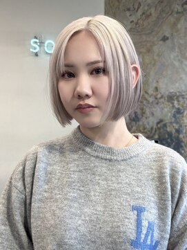 ソル ジングウマエ(SOL JINGUMAE) 顔周りレイヤーカットタッセルボブ外ハネボブワンホンボブ韓国