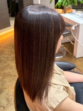 カミラボ(KAMI LABO) 縮毛矯正 ストレートヘア グレージュ セミロング 20代