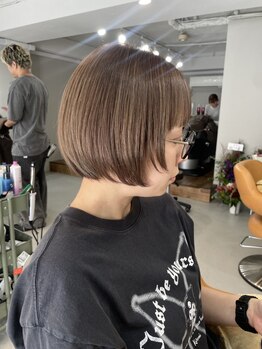 平岸駅2分◇透明感×ハリツヤ美髪を叶えるオトナの白髪ぼかしカラー◎ダメージレスで若々しい印象に♪