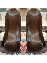 リノ(lino) 軽さの中に、艶がある理由